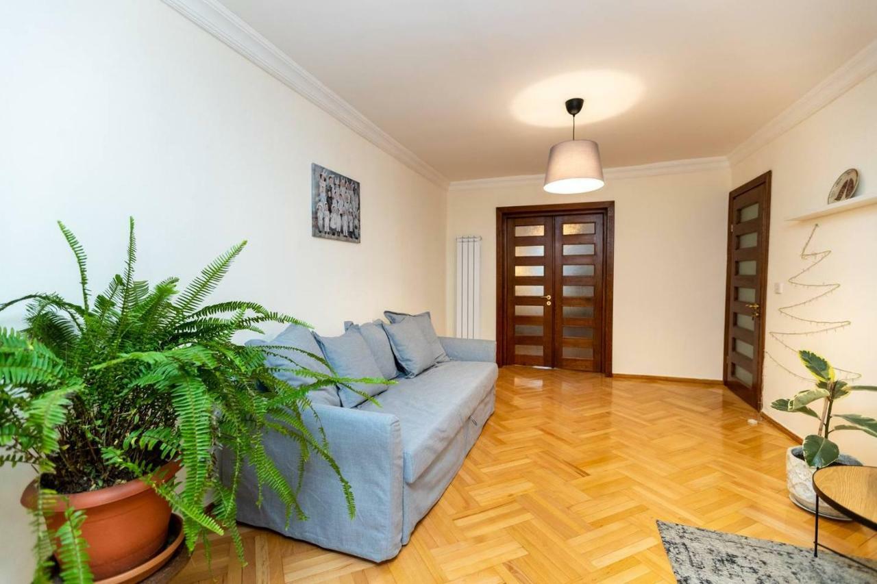 Wehost Cosy Apartment Tbilisi Exterior photo